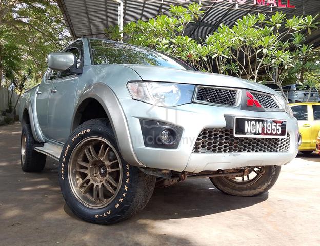 2011 Mitsubishi Triton 2.5 (M) Turbo Diesel 4x4 - 1