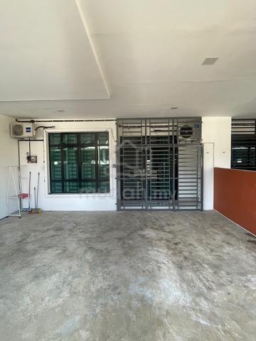 Rumah Untuk Disewa 1