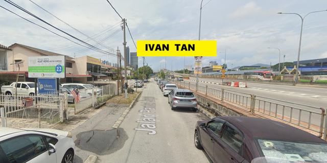 2 sty Semi-D Opp Pesta Sungai Nibong【Face Main Road】3700sf 8-10 Cars 1