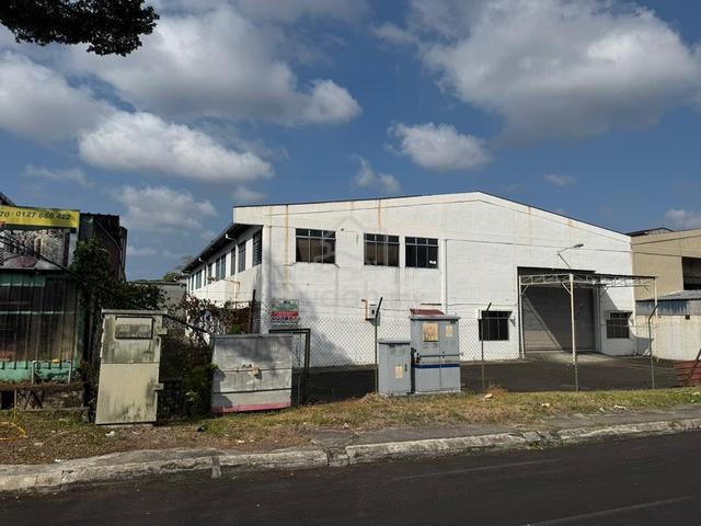Kawasan Perindustrian Pandan 1.5 Storey Semid Factory For Sale 1
