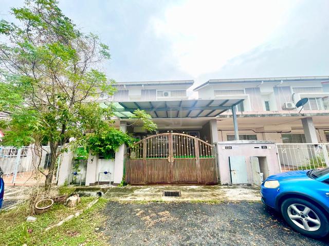 RENOVATED✨Double Storey Bandar Tasik Kesuma, Fasa 1M, Beranang 1