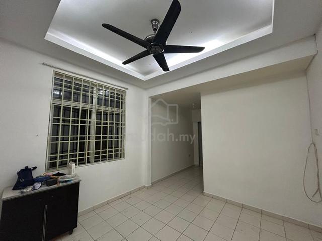 INTERMEDIATE CORNER/ below value/ 4000sq/5 bedroom)Taman Machang Bubok 1