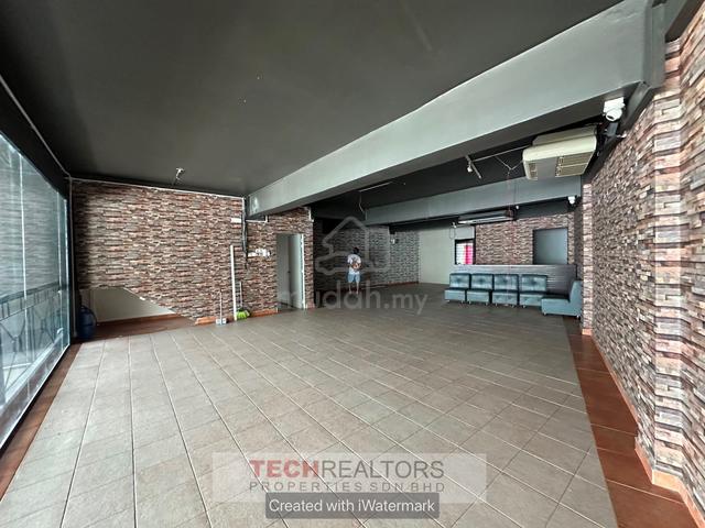 4 Storey Shop Lot For Rent @ Taman Pekan Baru 1