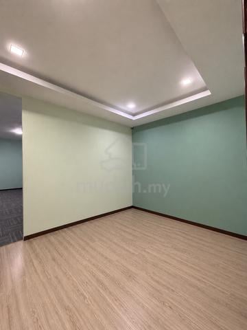 Ofis untuk DiJual 1
