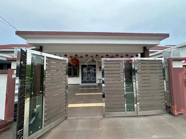 Renovated Single Storey Semi D Tanjung Minyak Perdana near Cheng 1
