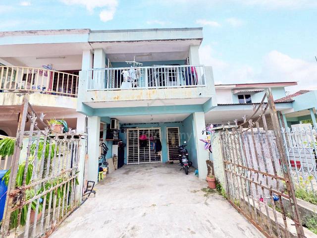 (PALING MURAH) FULLY RENOVATED 2 Storey Terrace Seksyen 18, Shah Alam 1