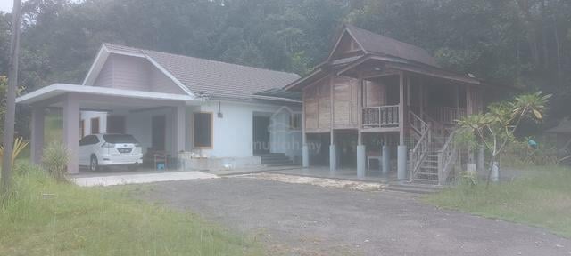 Tanah kebun di Hulu Langat 1