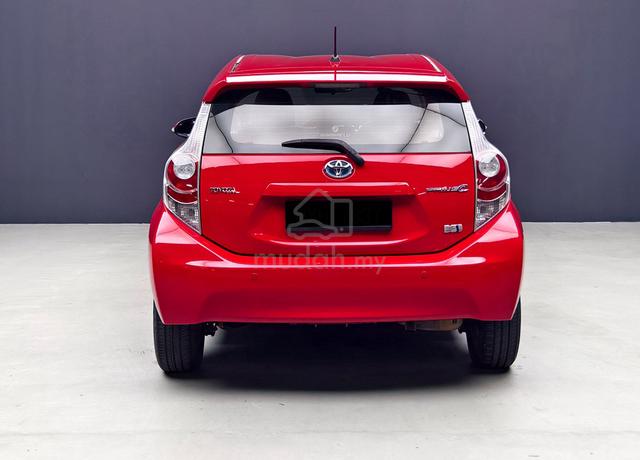 2012 Toyota PRIUS 1.8 (HYBRID) ENHANCED (A) - 4
