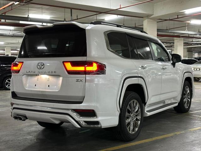 2023 Toyota LANDCRUISER ZX *6400KM* OFFER GRED 6 - 5