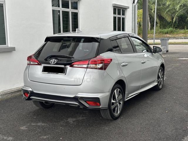 2022 Toyota YARIS 1.5 E MY19 FACELIFT (A) - 4