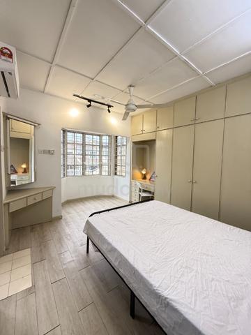 Fully Furnished with AC, WiFi, own wardrobe, own bathroom for RENT 1
