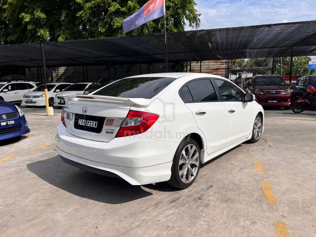 2015 Honda CIVIC 2.0 FB (AUTO) - 3
