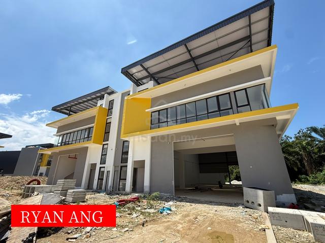 New 1.5 Storey Semi-Detached Factory For Sale Permatang Tinggi 1