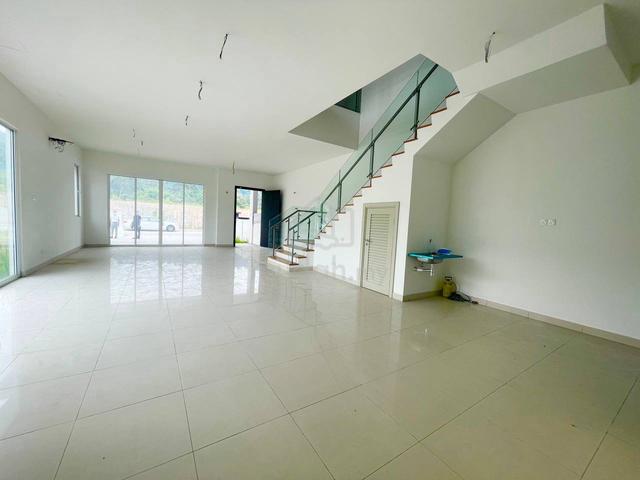 CORNER UNIT 2 Storey Terrace Dolomite Templer Taman Templer Selayang 1