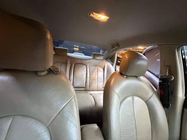 2011 Nissan SYLPHY 2.0 COMFORT G11 (A) - 4