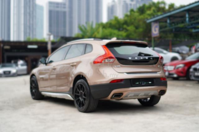 2014 Volvo V40 2.0 CROSS COUNTRY T5 (A) 1 OWNER - 3