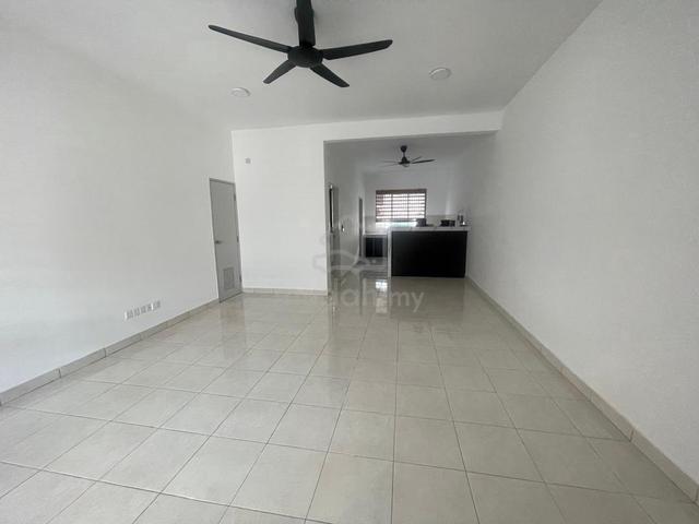 Rimbun Kiara – 2 Storey Link House For Rent 1
