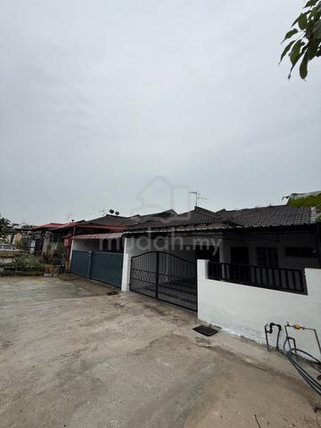 Skudai Baru, Jalan Hang Kasturi, 1"Storey 22x70 4Bed Room Selesa Jaya 4