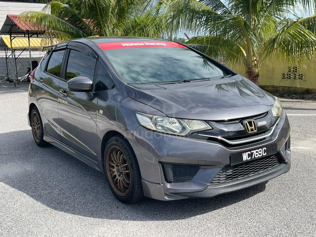 2015 Honda JAZZ 1.5 V (A) - 1