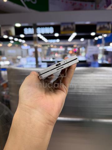samsung z fold 6 5g ram12gb/512gb - photo 5 of 5