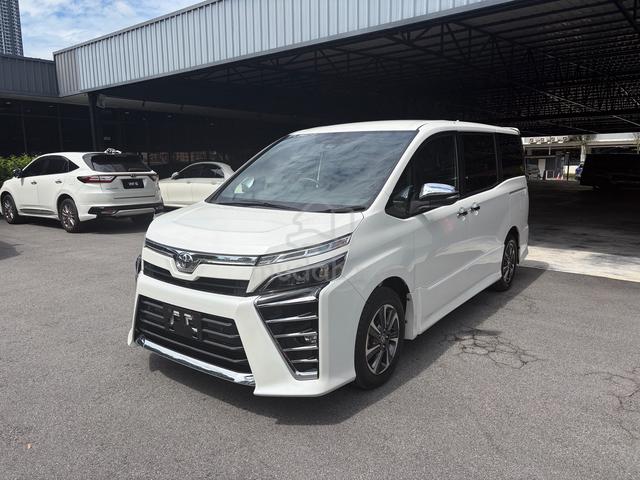 2021 Toyota VOXY 2.0 ZS KIRAMEKI III (A)7S /ALPINE - 2