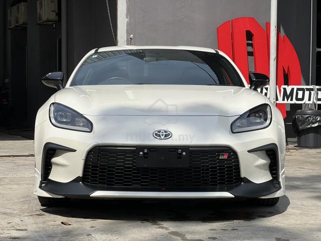 JAPAN UNREG 2022 Toyota GR86 2.4 MT SPEC SZ COUPE - 3