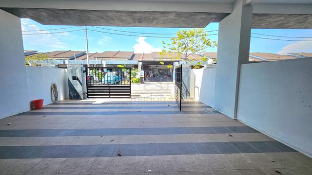 Teres Setingkat Permatang Permai Sitiawan Untuk Dijual 5