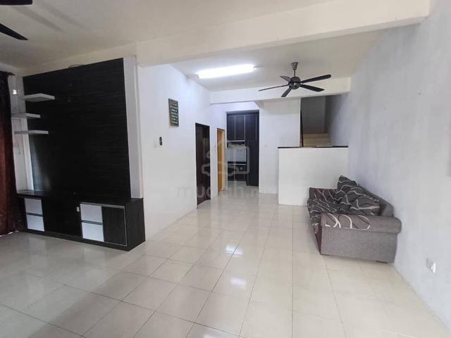 Semi D Cluster Saujana Utama 3 Sungai Buloh Luas & Siap Reno Menarikkk 4