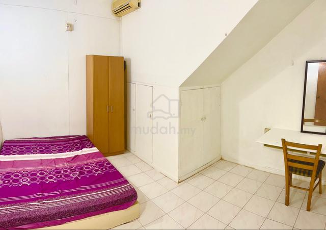 NICE $ KingSize 2X A/C (WiFi+Free Parking)walk 2MRT 1