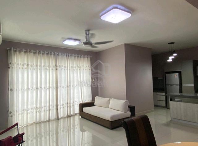 (👍👍👍 Must Buy 👍👍👍) Fully Renovated Upper Unit Sunway Wellesley 1