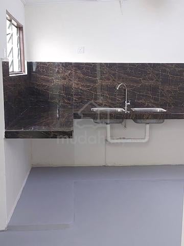 Newly Renovated Single Storey House Section 8, Petaling Jaya For Rent 1
