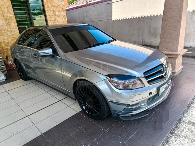 2011 Mercedes Benz C250 CGI BlueEFCY - 2