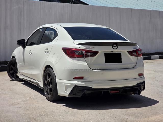 2016 Mazda 2 1.5 SKYACTIV 1Y-WARRANTY F/SKIRTING - 2