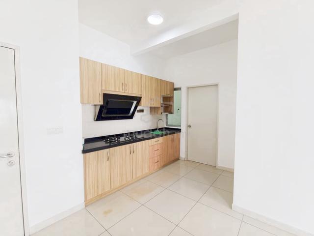 Savanna Executive Suite @ Southville City 1