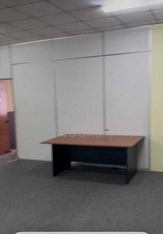 First Floor (Tingkat satu) Office Lot for Rent in Johor Bahru 1