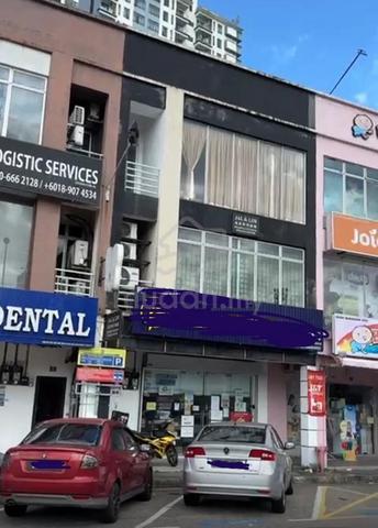 3 Storey Shoplot , Nusa Bestari , Ground Floor , Facing Main Road 1