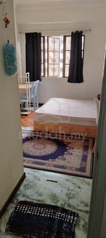 Awesome Aircond Master Room, Bayu Tasik Condo, 6min Lrt Salak selatan 1