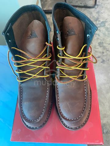 Carousel Image