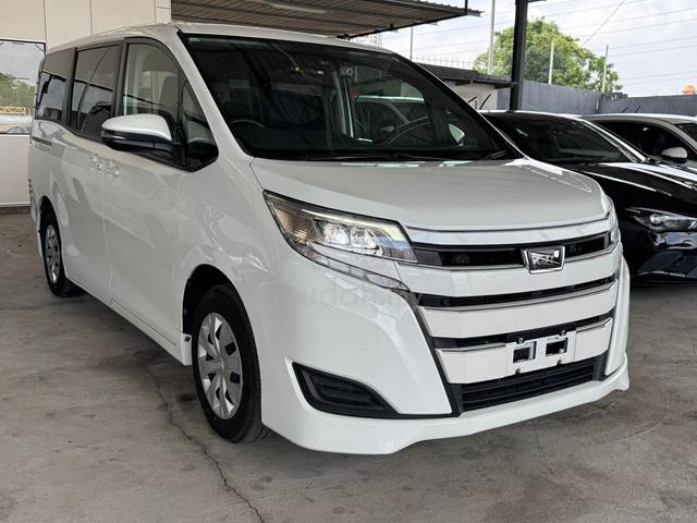 2021 Toyota NOAH 2.0 X (A) - 1