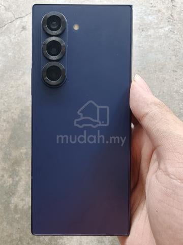 Samsung Galaxy Z Fold6 (512GB) - photo 2 of 2