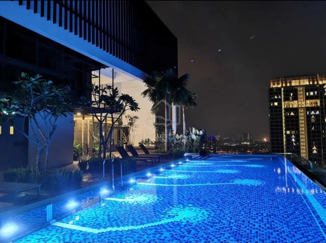 Revo @ Aurora place 1