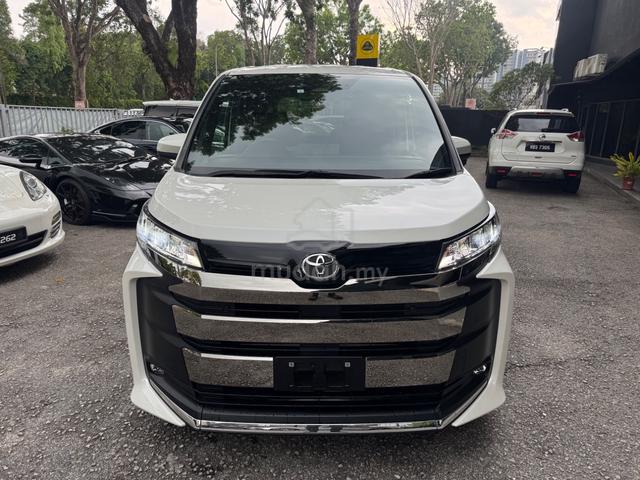 TOYOTA NOAH SZ 2.0(a)UNREG 2023 - 2
