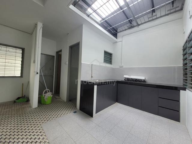 Double stry terrace house at pulau tikus 1