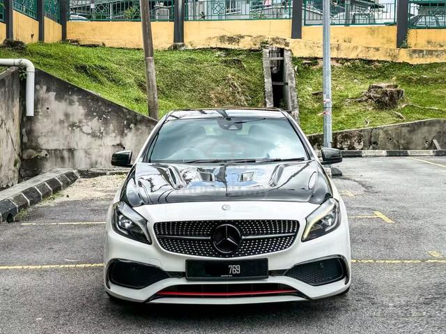 Mercedes Benz A250 2.0 AMG H/Kardon CF Bonnet A45 - 3