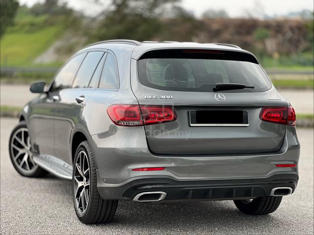 2021 Mercedes Benz GLC300 AMG 31K km Mileage - 3