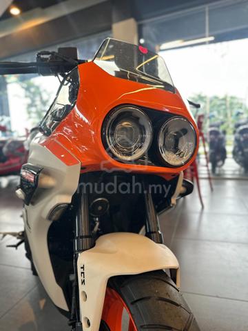 Carousel Image