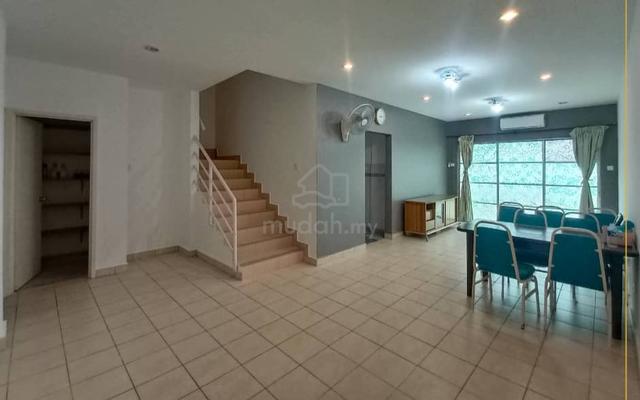 SALE KK Luyang Perdana Town House Ground &1st Floor 3+1Bedroom 1400 sf 1