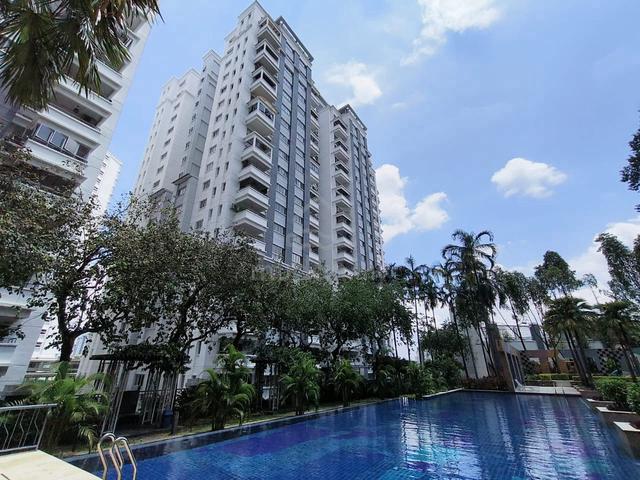 Perdana Emerald 1