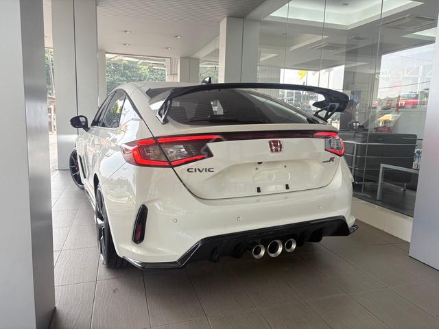 2024 6A Honda CIVIC 2.0 TYPE R FL5 UNREG - 3
