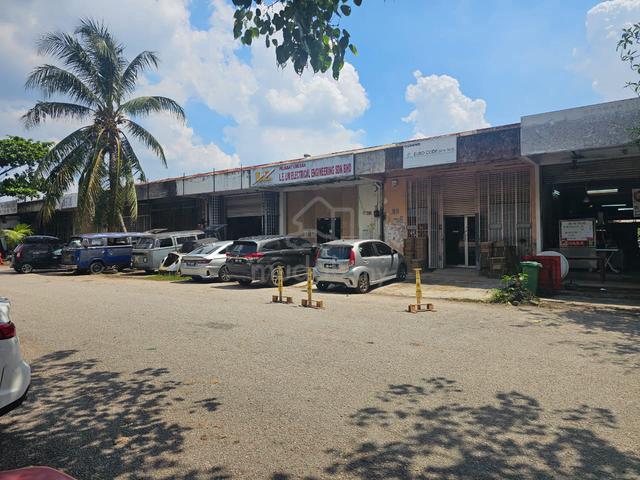 Single Storey Factory For Sale, Kilang Puchong Disewa, LRT nearby 1